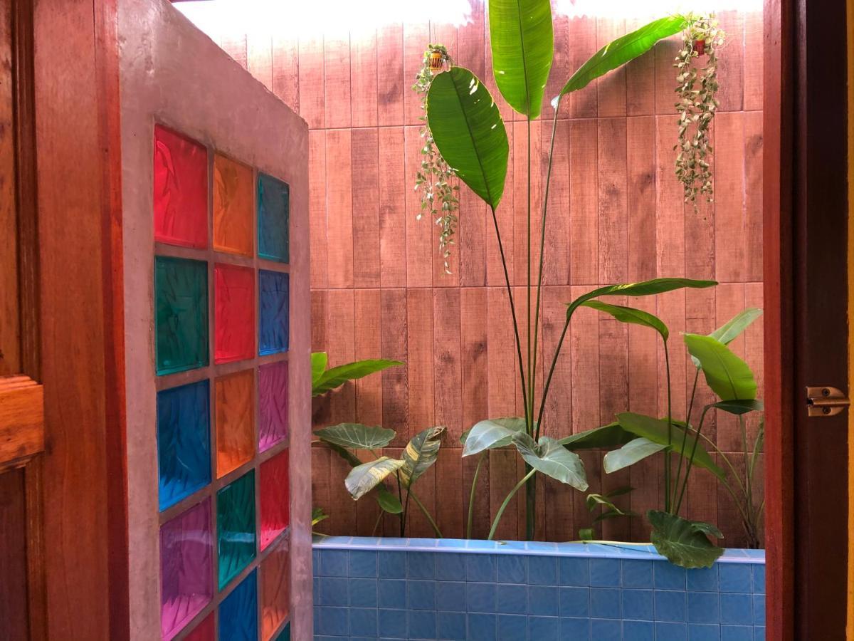 One World Bungalows เกาะลันตา ภายนอก รูปภาพ