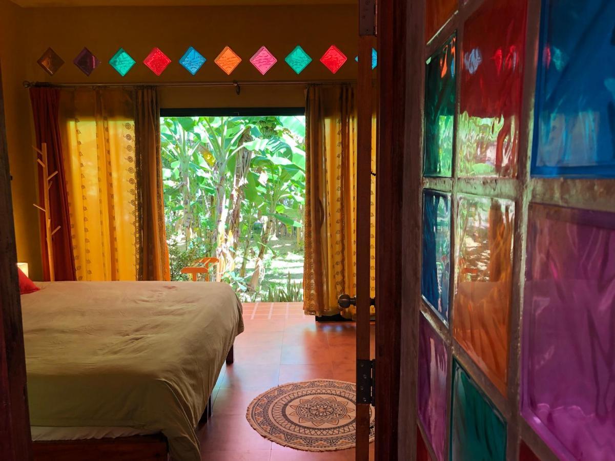 One World Bungalows เกาะลันตา ภายนอก รูปภาพ
