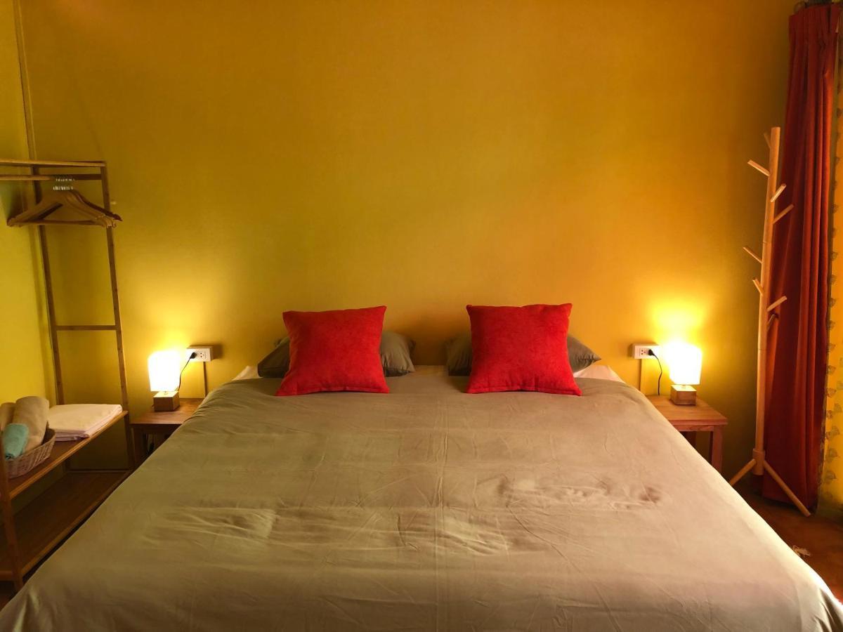 One World Bungalows เกาะลันตา ภายนอก รูปภาพ