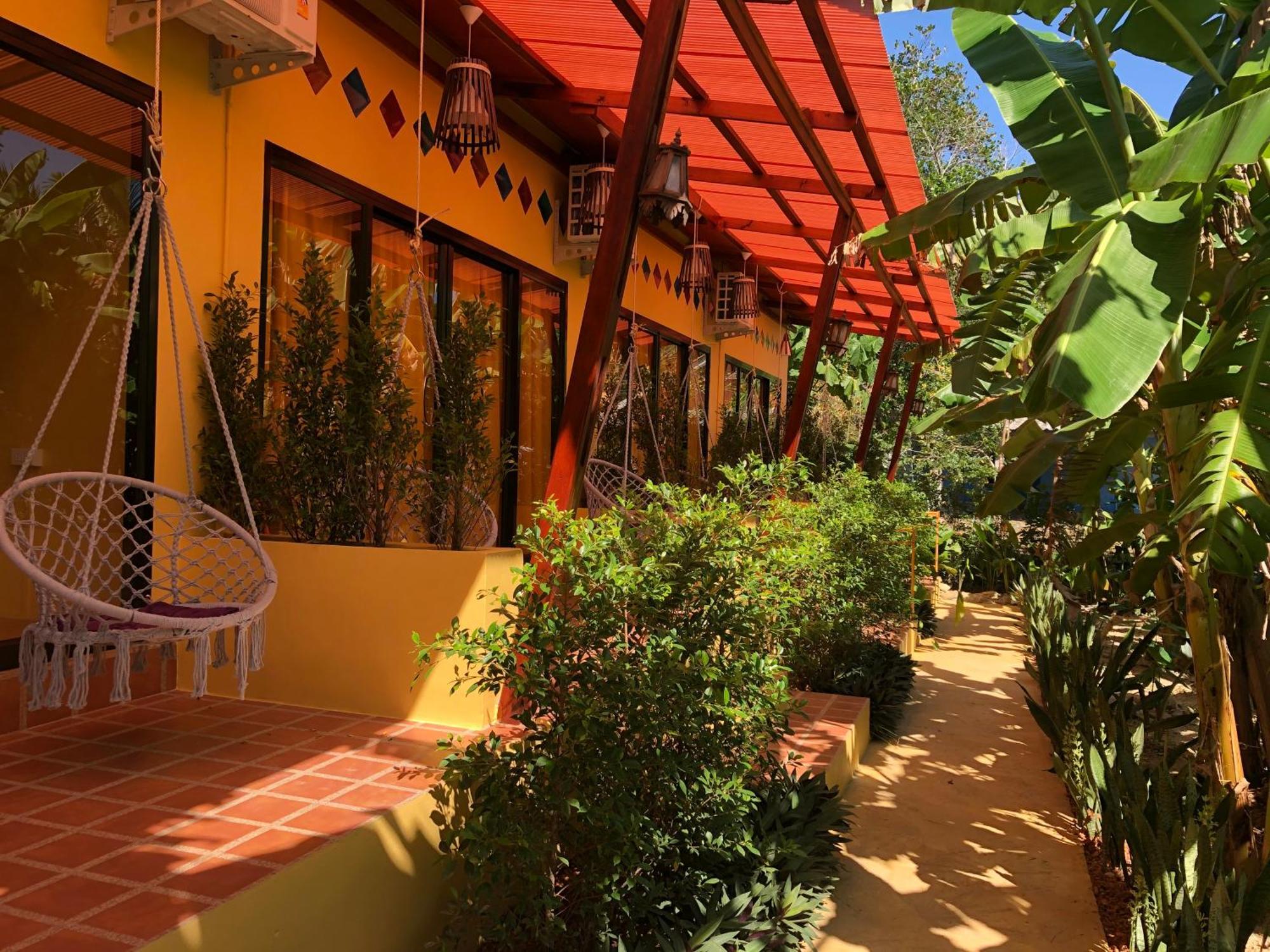 One World Bungalows เกาะลันตา ภายนอก รูปภาพ